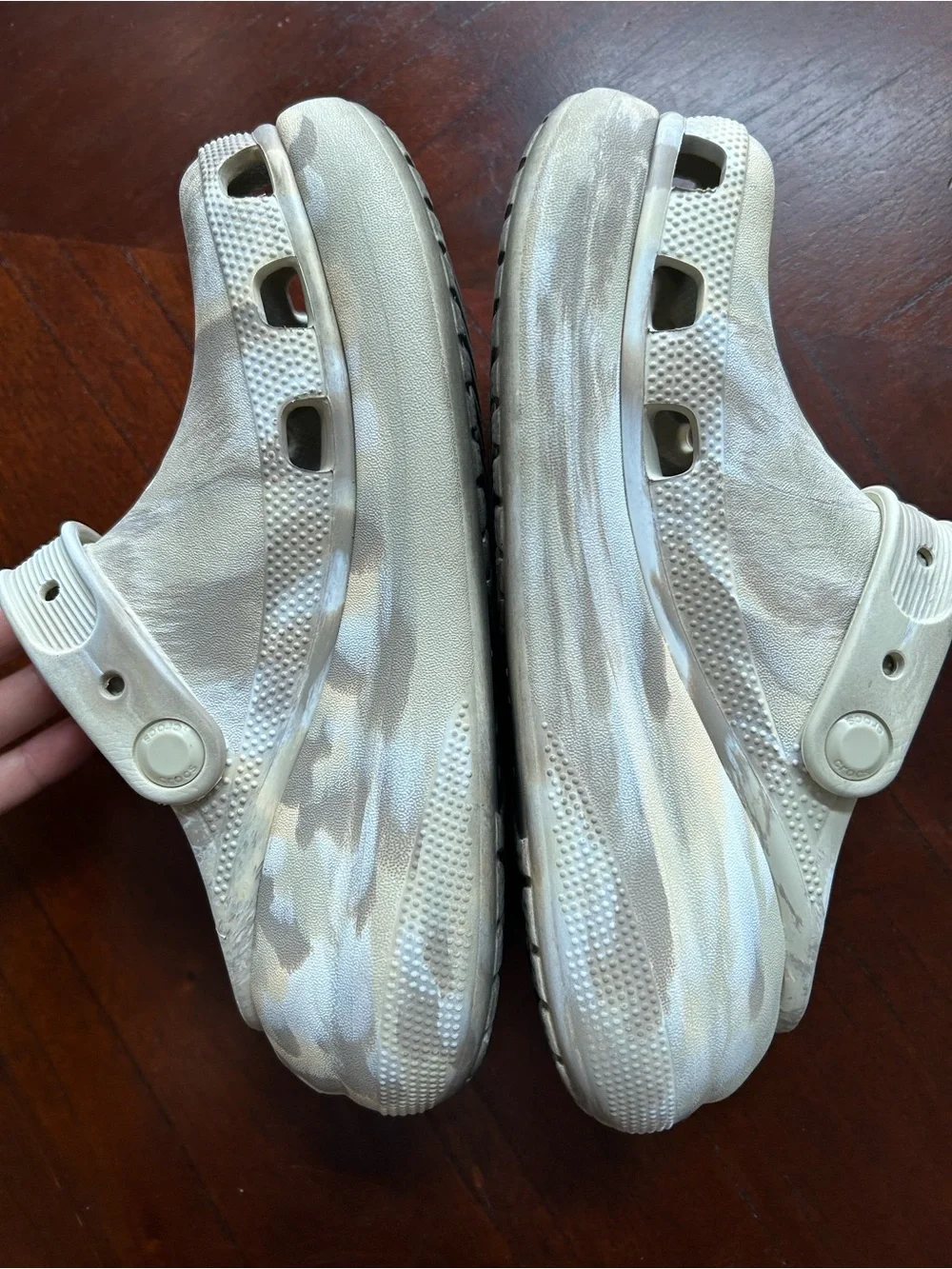 CROCS White & cream Camo Classic Clog Platform size 6